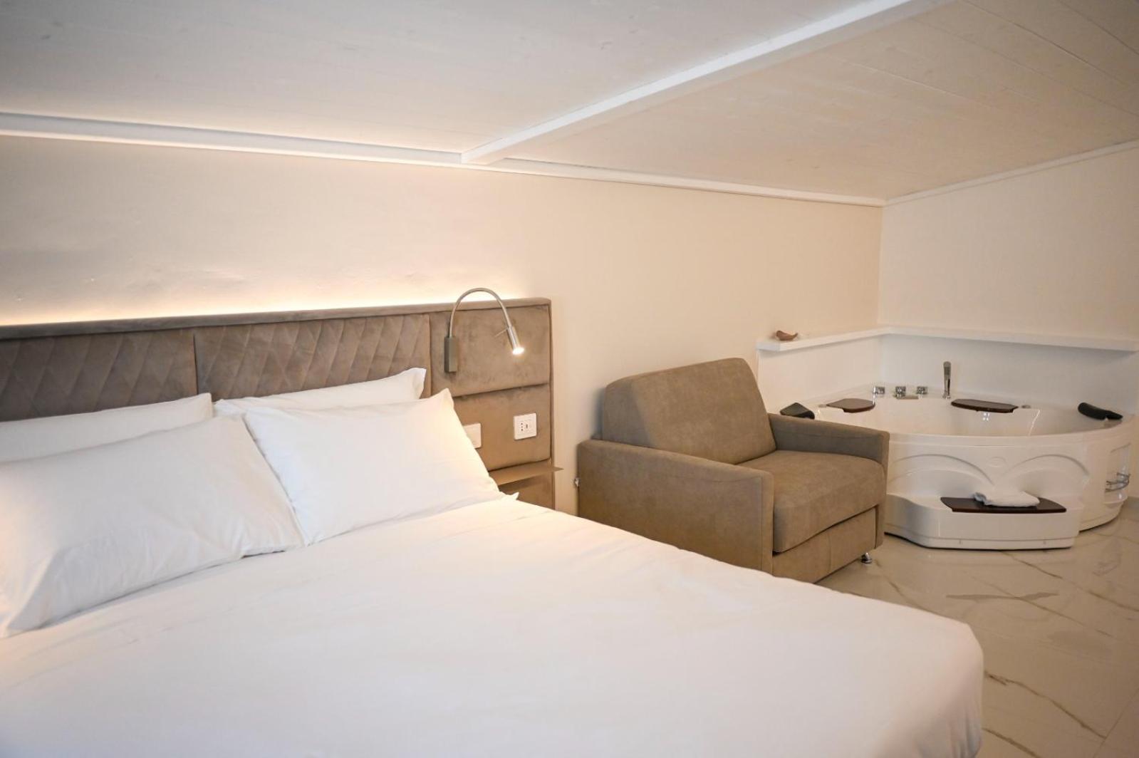 Principe Boemondo Luxury Room Canosa di Puglia Esterno foto